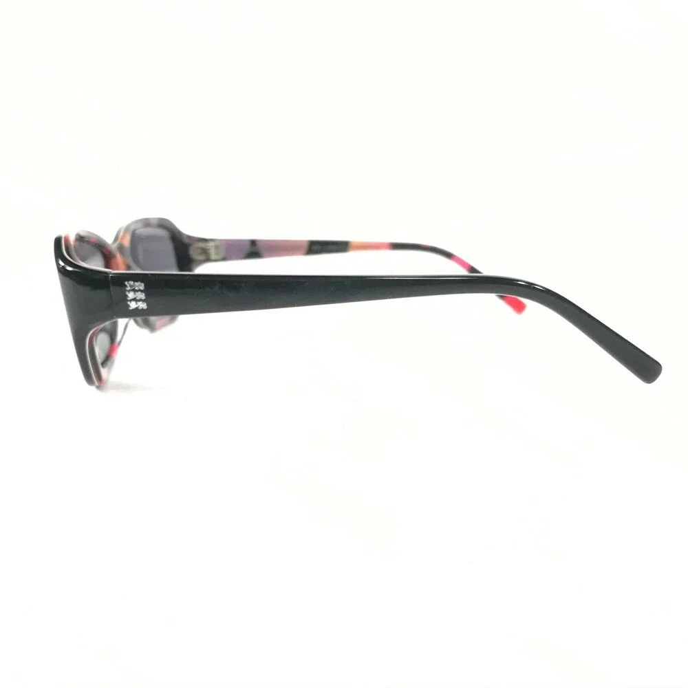Black Women’s Sunglasses with Patterned Temples - Picture 6 of 12